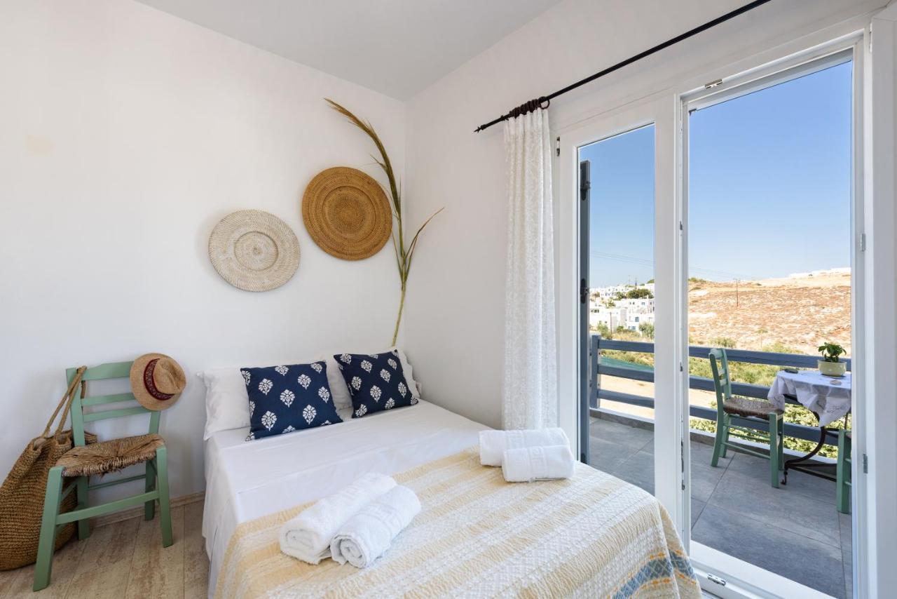 Hara'S Villa In Naousa , Paros Екстериор снимка