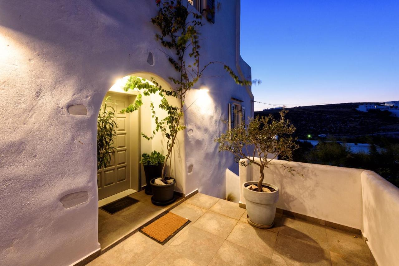 Hara'S Villa In Naousa , Paros Екстериор снимка