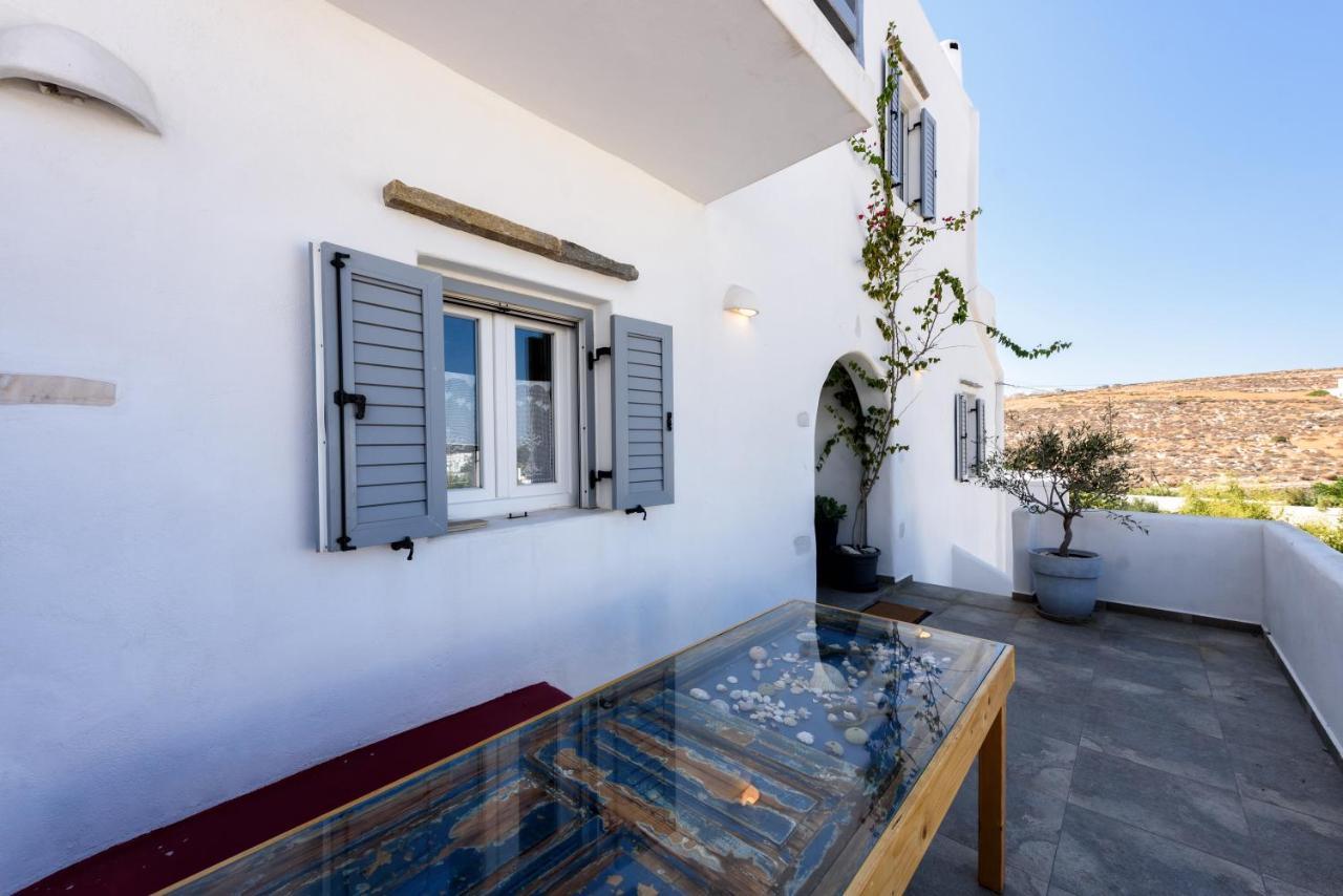 Hara'S Villa In Naousa , Paros Екстериор снимка