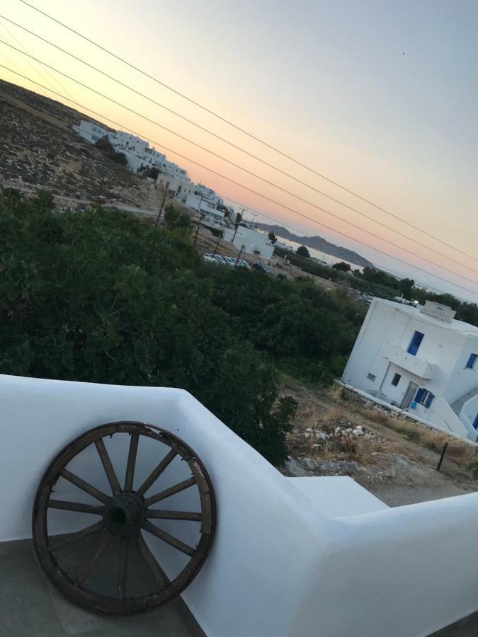 Hara'S Villa In Naousa , Paros Екстериор снимка